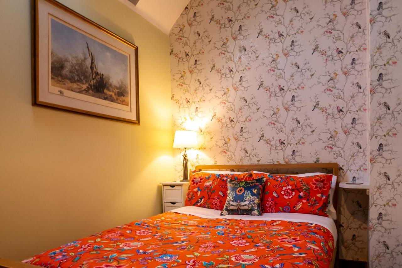 River Nene Cottages Water Newton Екстериор снимка