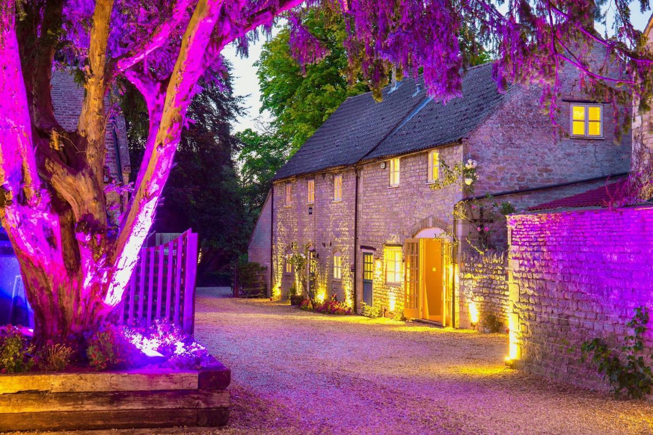 River Nene Cottages Water Newton Екстериор снимка